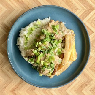 W30 Paleo Green Chili Chicken Bowl