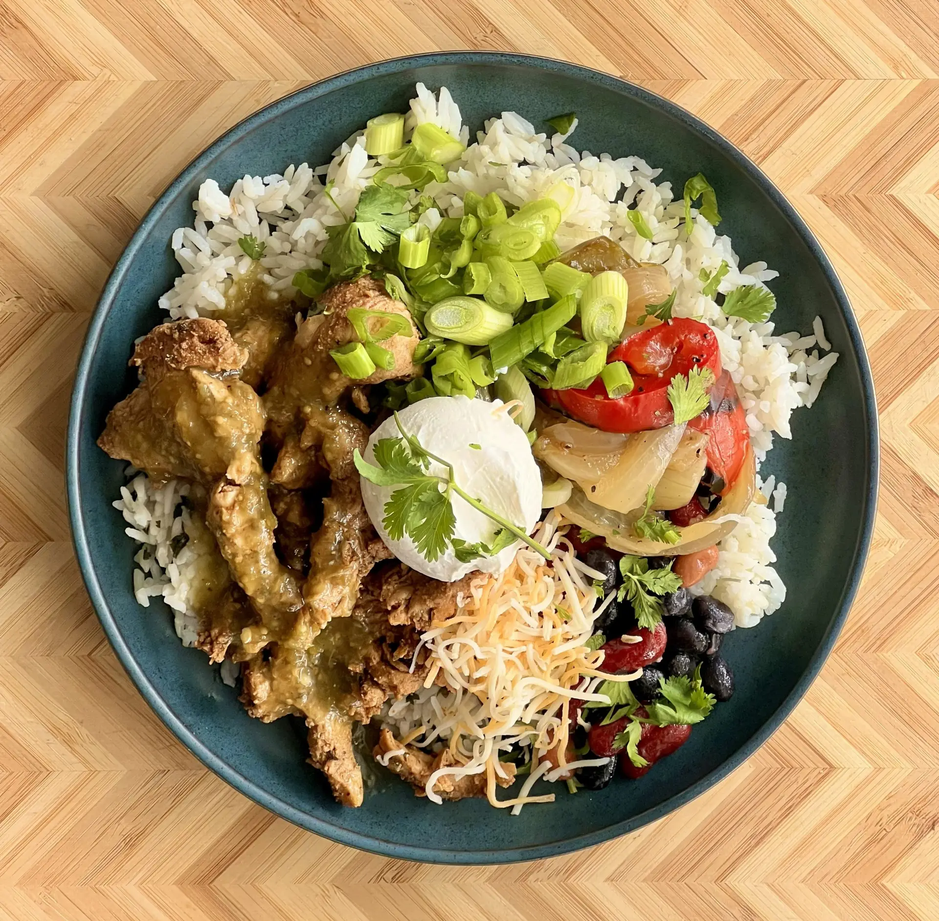 Flex Salsa Verde Chicken Fajita Bowl